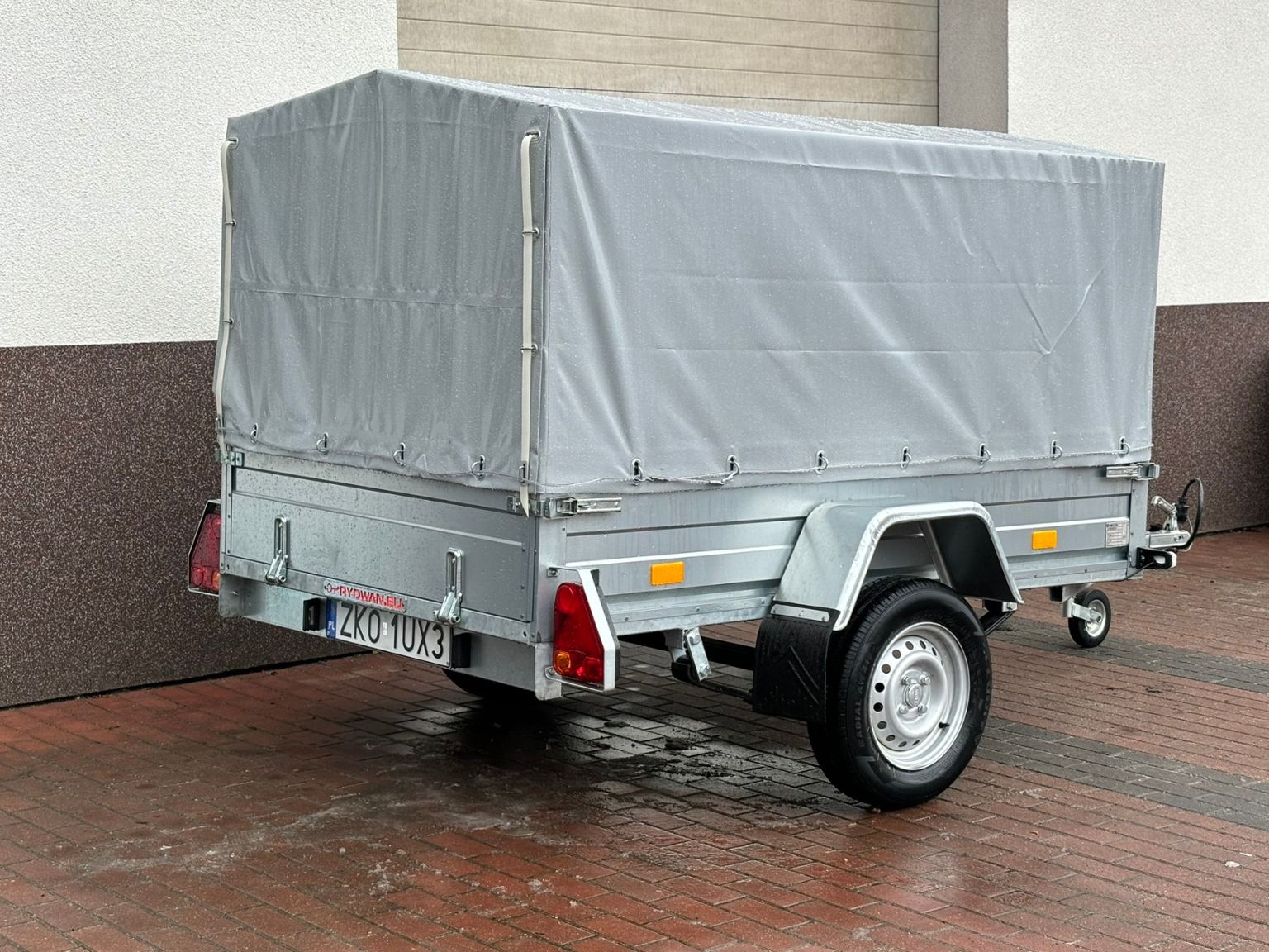 ZKO1UX2